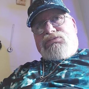 Meet your Posher, Russell